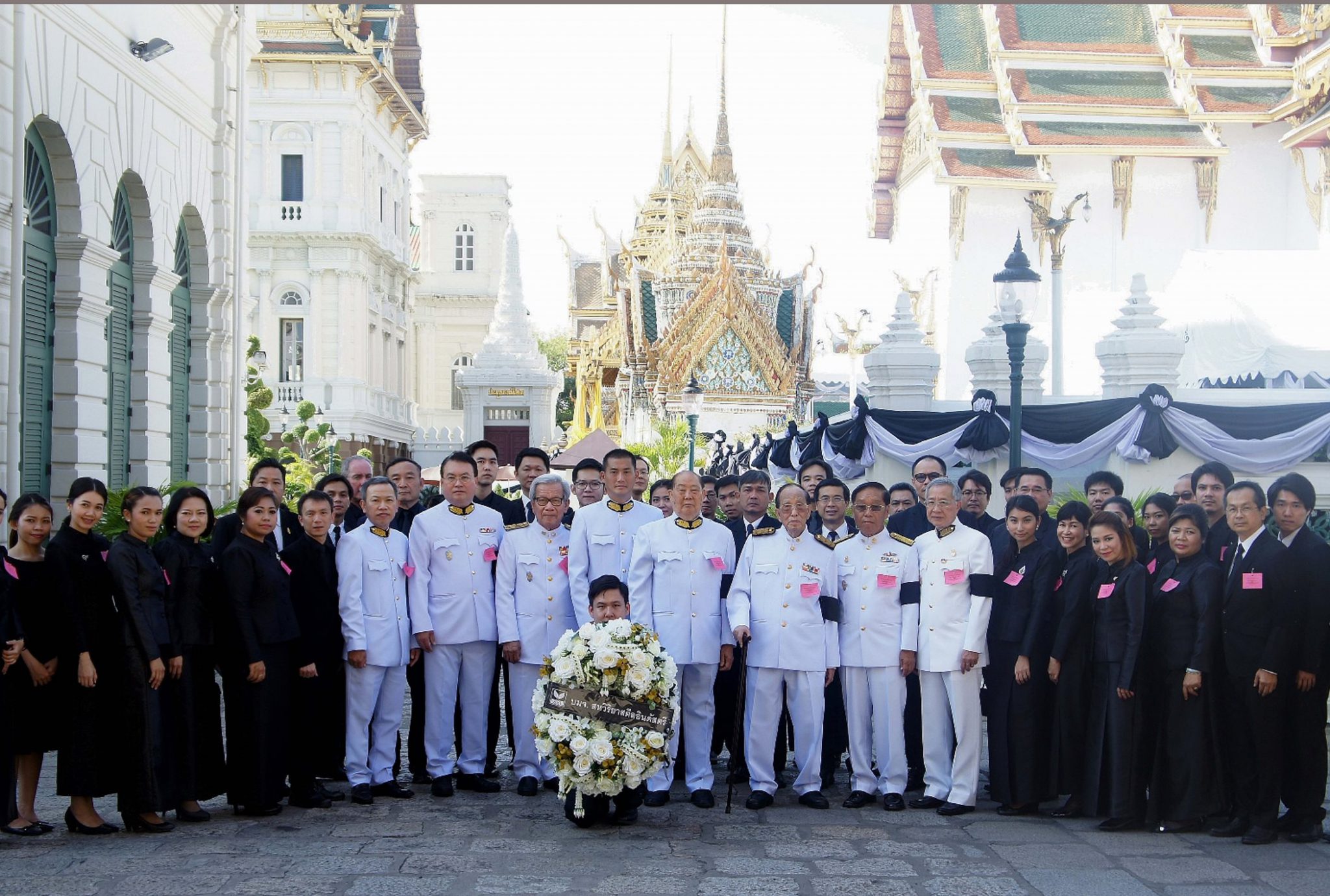 SSI co-hosts merit-making ceremonies dedicated to the late King Bhumibol Adulyadej