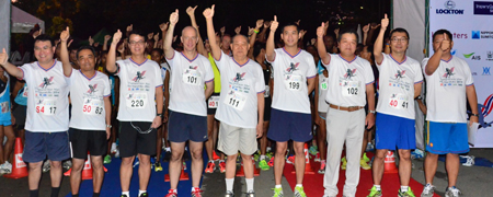 5 steel companies hold “Thailand Iron Man Mini Marathon 2014” Raise fund to support the underprivileged